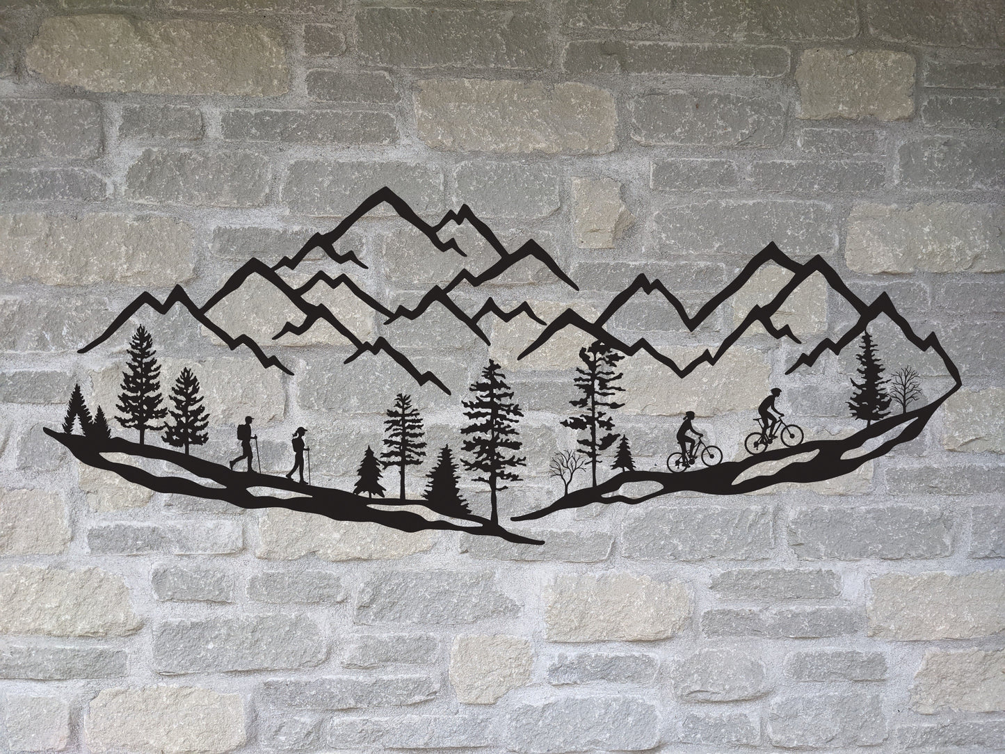 XL Mountain Scene - Bikers and hikers